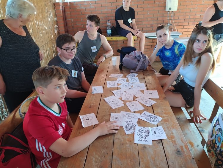 Ifjúsági és Vakációs Bibliahét 28